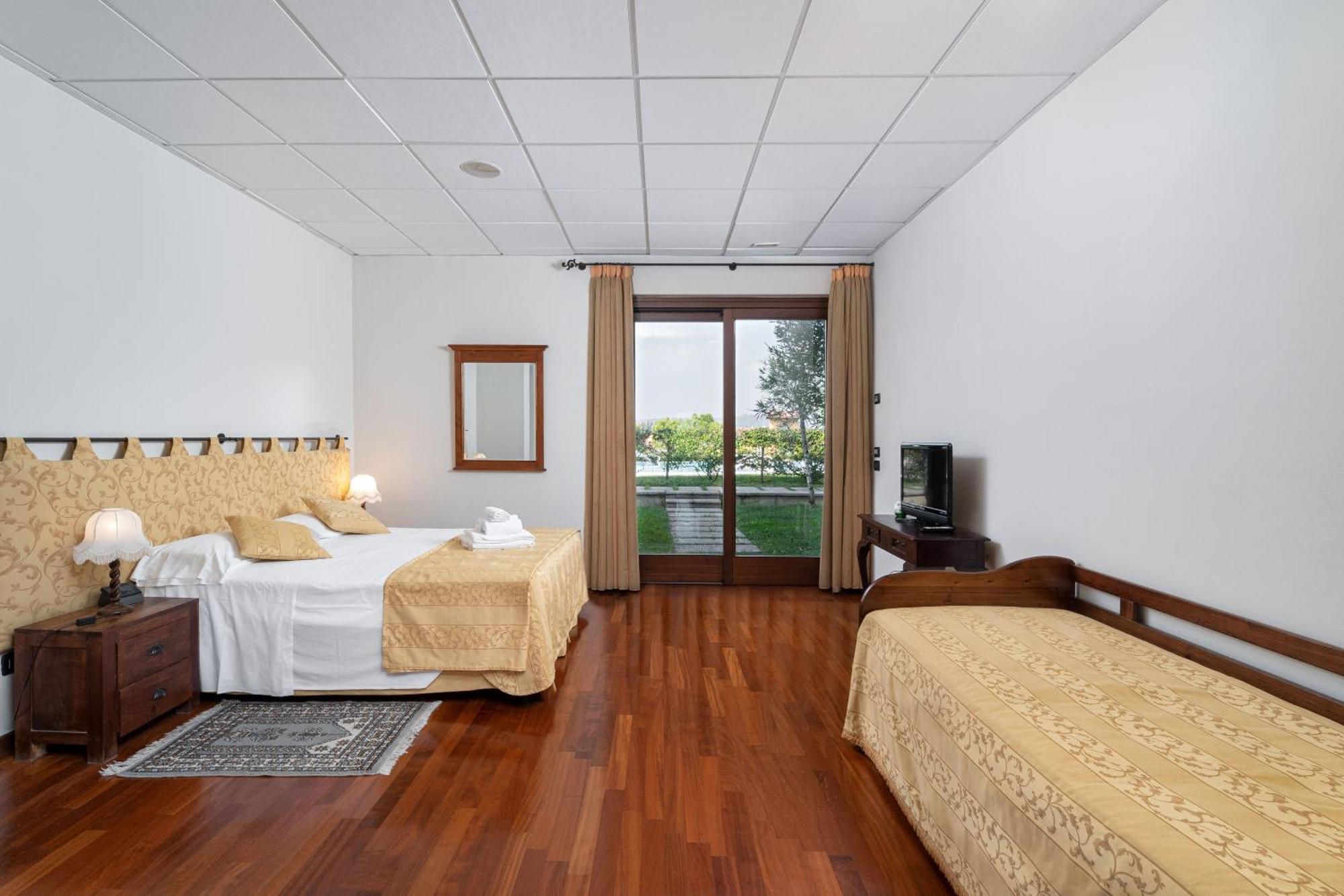 Locanda Da Vittorio Manerba del Garda Dış mekan fotoğraf